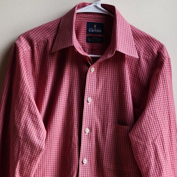 Stafford Red Check Button Down Shirt Size Large - Picture 6 of 16